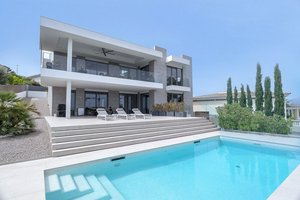 4 bedrooms Villa in Nova Santa Ponsa, Spain No. 14663
