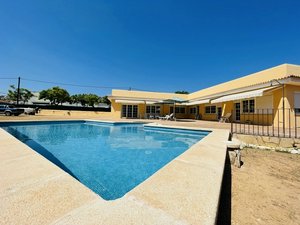 6 bedrooms Villa in Santa Ponsa, Spain No. 14718