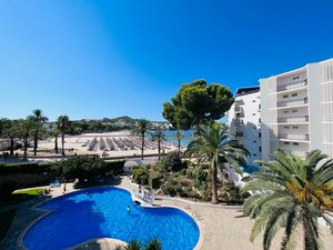 1 bedroom Apartment in Santa Ponsa, Spain No. 14757