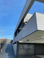 5 bedrooms Villa in Girona, Spain No. 14834 - Image 18