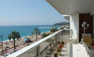 4 bedrooms Apartment in Lloret de Mar, Spain No. 14853
