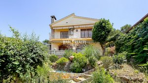 5 bedrooms Villa in Lloret de Mar, Spain No. 14883