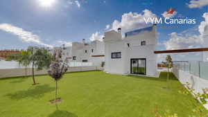 3 bedrooms Townhouse in Bonalba, Spain No. 15085