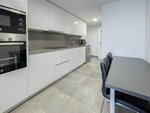 4 bedrooms Apartment in Valencia, Spain No. 15103 - Image 6
