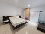2 bedrooms House in Villanueva de Castellon, Spain No. 156408 - Image 10