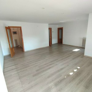 3 bedrooms Apartment in Sant Cugat Del Valles, Spain No. 159026