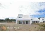 4 bedrooms Villa in Es Mercadal, Spain No. 176 - Image 6
