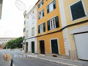 8 bedrooms Commercial property in Mahon, Spain No. 189