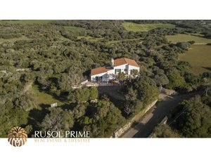 5 bedrooms Villa in Alaior, Spain No. 191