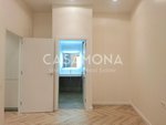 1 bedroom Apartment in Ciutat Vella, Spain No. 19337 - Image 16