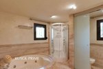7 bedrooms Villa in Gava, Spain No. 2 - Image 4
