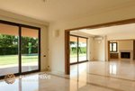 7 bedrooms Villa in Gava, Spain No. 2 - Image 20