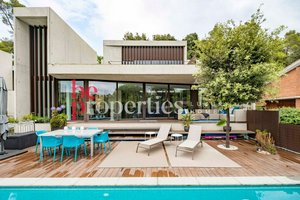 6 bedrooms House in Sant Cugat Del Valles, Spain No. 20739