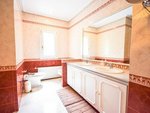 4 bedrooms Villa in Marbella, Spain No. 21771 - Image 18