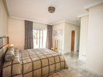 4 bedrooms Villa in Marbella, Spain No. 21771 - Image 19
