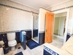 4 bedrooms Villa in Marbella, Spain No. 21771 - Image 23