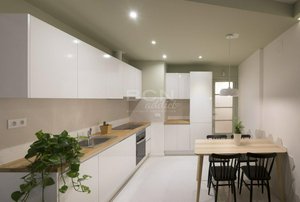 3 bedrooms Apartment in Sant Marti, Spain No. 22202