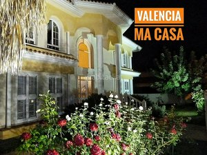 4 bedrooms House in L'Eliana, Spain No. 22226