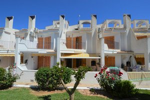 3 bedrooms Townhouse in Cabo Roig, Spain No. 2272