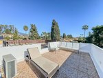 4 bedrooms Villa in Estepona, Spain No. 23617 - Image 4