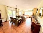 4 bedrooms Villa in Castelldefels, Spain No. 2399 - Image 25