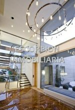 6 bedrooms House in L'Eliana, Spain No. 24155 - Image 7