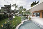 6 bedrooms House in L'Eliana, Spain No. 24155 - Image 10