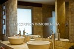 6 bedrooms House in L'Eliana, Spain No. 24155 - Image 12