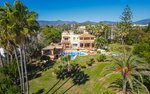 8 bedrooms Villa in Estepona, Spain No. 24234 - villa in Spain