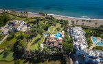 8 bedrooms Villa in Estepona, Spain No. 24234 - Image 3