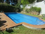 4 bedrooms House in Coma-Ruga, Spain No. 244 - Image 6