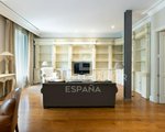 3 bedrooms Apartment in Eixample, Spain No. 24817 - Image 4