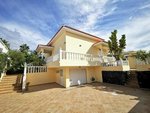 5 bedrooms Villa in Adeje, Spain No. 25020 - villa in Spain