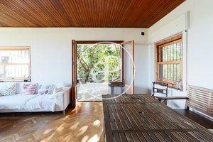 5 bedrooms House in Godella, Spain No. 25129