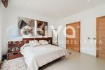 6 bedrooms House in Sant Just Desvern, Spain No. 25145 - Image 11