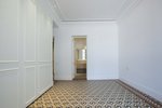 3 bedrooms Apartment in Eixample, Spain No. 2559 - Image 3