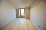 3 bedrooms Apartment in Ciutat Vella, Spain No. 25635 - Image 2