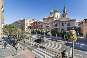 3 bedrooms Apartment in Granada, Spain No. 25981
