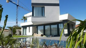 3 bedrooms Villa in Benidorm, Spain No. 2672