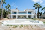 6 bedrooms Villa in Marbella, Spain No. 27805 - Image 2