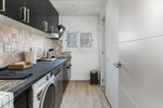 3 bedrooms Apartment in Ciutat Vella, Spain No. 28438 - Image 5