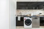 3 bedrooms Apartment in Ciutat Vella, Spain No. 28438 - Image 7