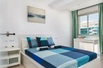 3 bedrooms Apartment in Ciutat Vella, Spain No. 28438 - Image 8