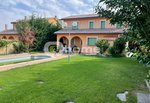 5 bedrooms House in Morales del Vino, Spain No. 28554 - house in Spain