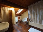 300m² Commercial property in Valle de Mena, Spain No. 28788 - Image 11