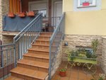 4 bedrooms Townhouse in Villaquilambre, Spain No. 28807 - Image 3