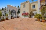 3 bedrooms House in La Quinta, Spain No. 30752 - Image 8