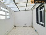8 bedrooms House in A Coruna, Spain No. 30964 - Image 11