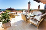 3 bedrooms Penthouse in Gava, Spain No. 32 - Image 2