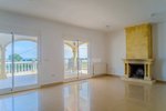 4 bedrooms House in Alicante, Spain No. 32723 - Image 9